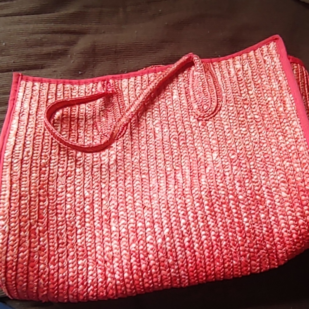 Woven travel bag